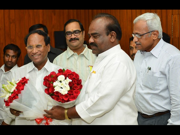 సభాపతులు