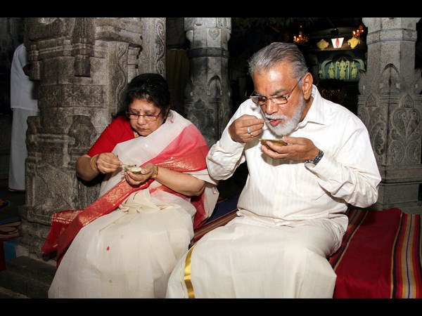 శ్రీవారిలో సేవలో..