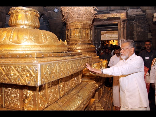 శ్రీవారి సేవలో..