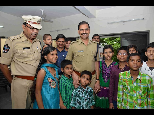 ఆత్మీయ కలయిక