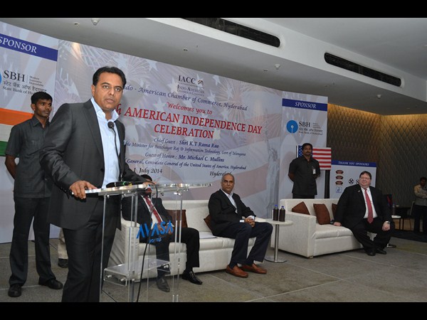 అమెరికా స్వాతంత్ర్య వేడుకలు