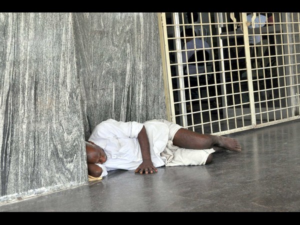 దిక్కు మొక్కు లేక..