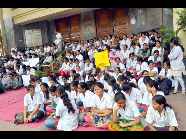 జూనియర్ డాక్టర్ల సమ్మె..