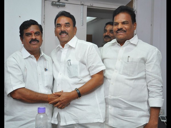 తెరాస ఎమ్మెల్యేలు