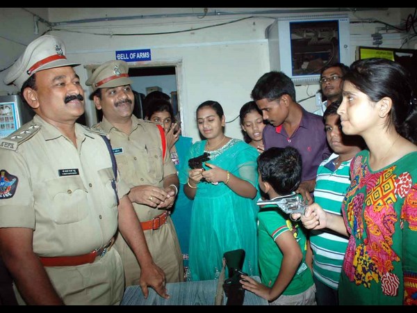 విజిట్ డే వేడుకలు