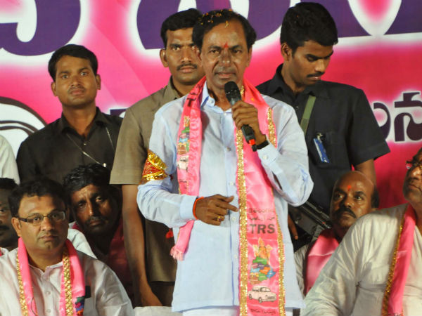 ఉద్యోగుల విరమణ వయస్సు పెంపుతో కేసీఆర్ పైన ఒత్తిడి పెంచి