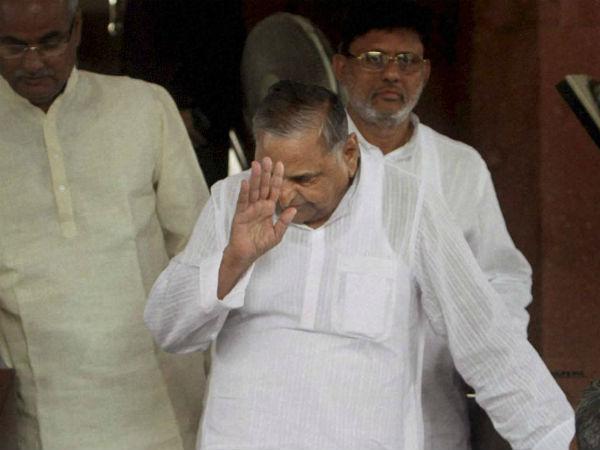 ములాయం సింగ్ యాదవ్