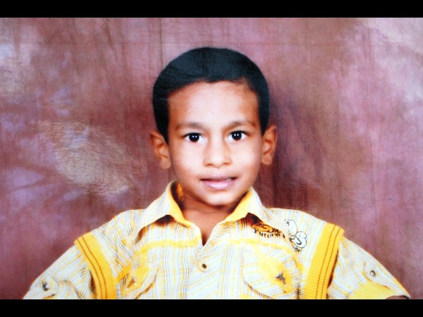 ధర్నాకు దిగారు.. ధర్నాకు దిగారు..