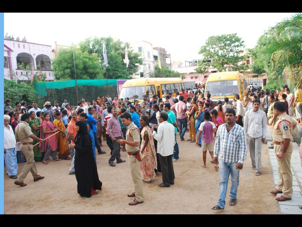 నష్టపరిహారానికి అంగీకారం నష్టపరిహారానికి అంగీకారం