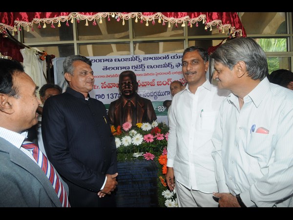సొంత గడ్డపై...