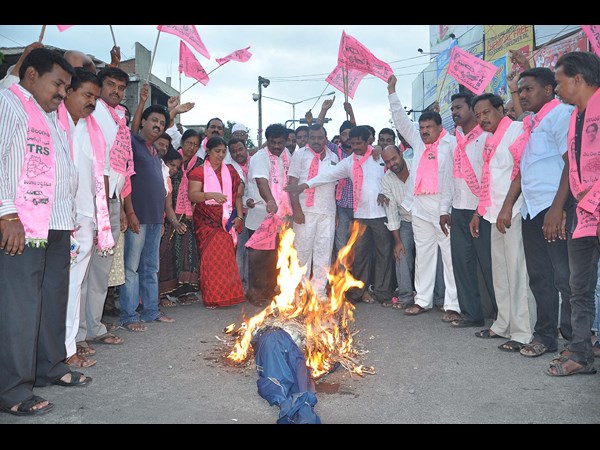 Polavaram: Telangana bandh
