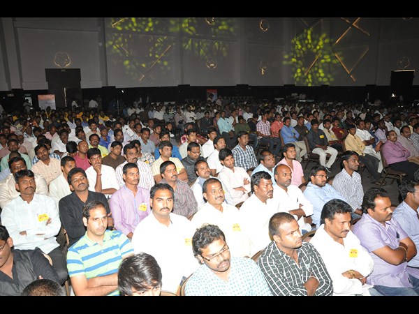 హాజరైన వారు