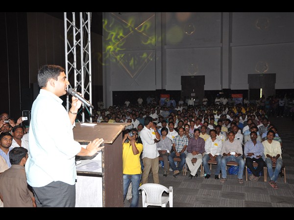 నారా లోకేష్