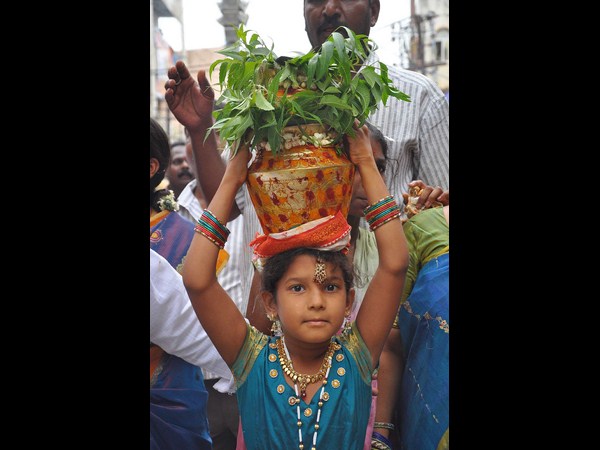 చిన్నారి చిన్నారి