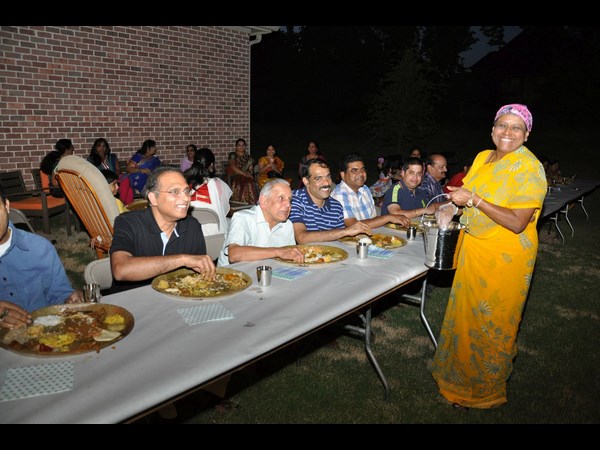 వెన్నెల్లో విందు