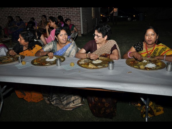 వెన్నెల్లో విందు