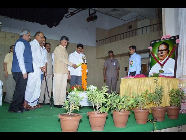 జ్యోతి ప్రజ్వలన