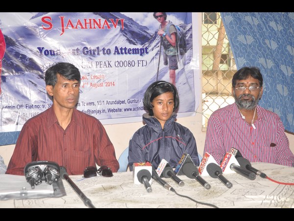 Visakha girl wants to climb Everest
