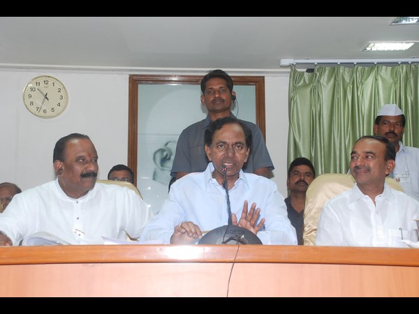 కేసీఆర్