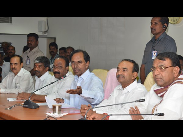 కేసీఆర్