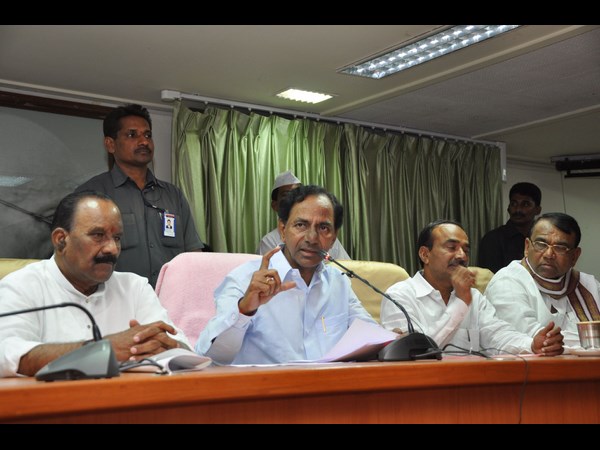 కేసీఆర్