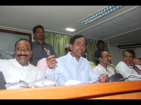 ముఖ్యమంత్రి కేసీఆర్