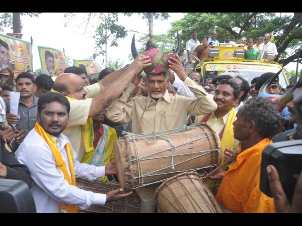 మాగంటి బాబు ఇలా..