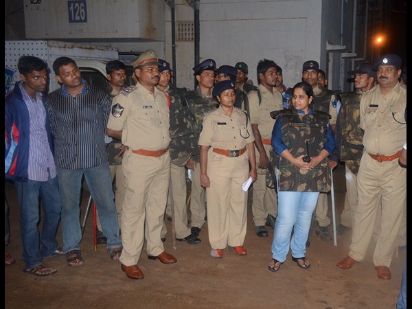 సివి ఆనంద్ ఆపరేషన్
