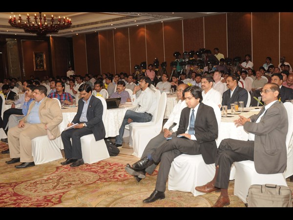 సదస్సులో ఇలా..