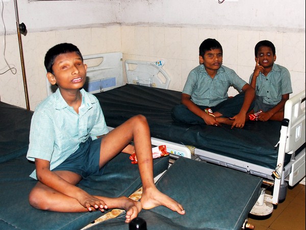 దిక్కు మొక్కు లేక ఇలా..