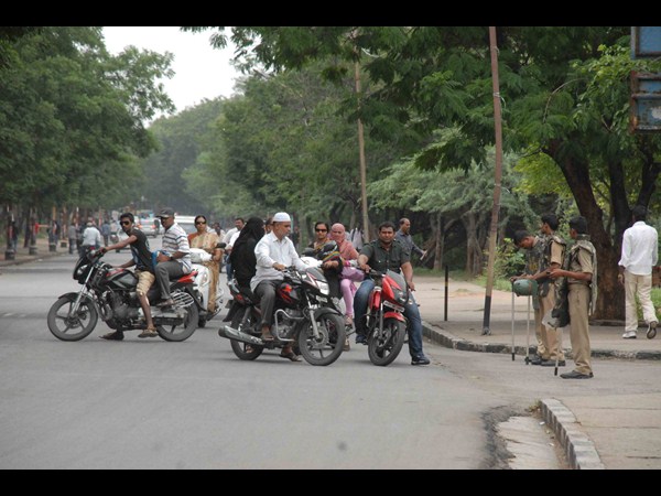 క్రమబద్దీకరణ వివాదం