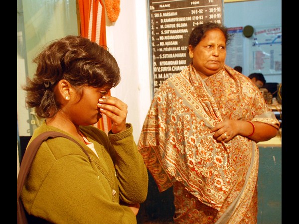 టీసీపై దాడి