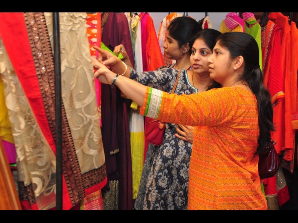 ఫ్యాషన్ యాత్ర ఫ్యాషన్ యాత్ర