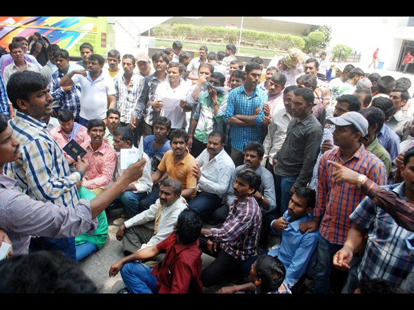టి, ఏపివాసులు