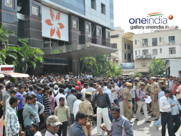 Accident: A student died in Yashoda hospital Accident: A student died in Yashoda hospital