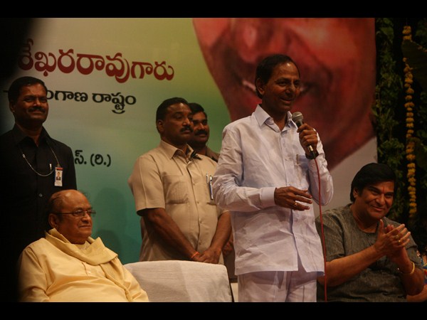 నేనే ఫస్ట్ 