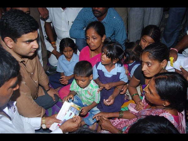 నారా లోకేష్ ఇలా...