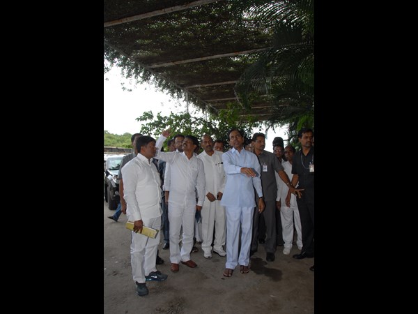 కెసిఆర్