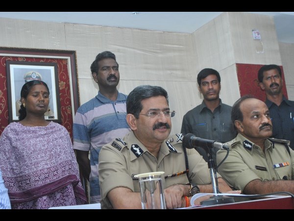 మావోయిస్టు దంపతులు