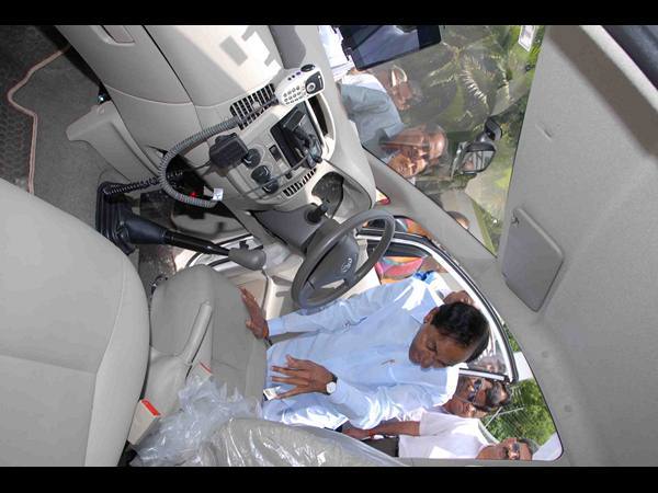 కెసిఆర్