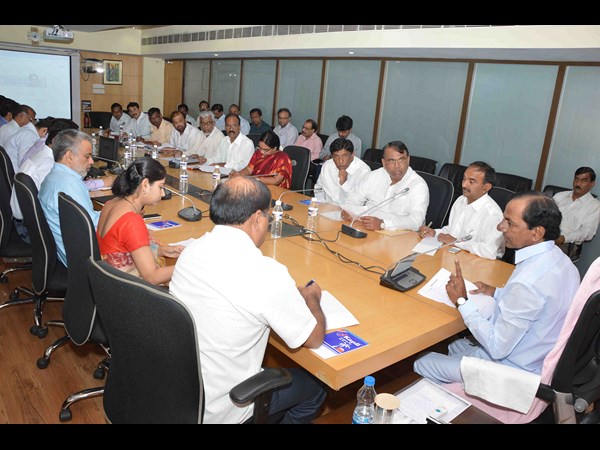 కేసీఆర్