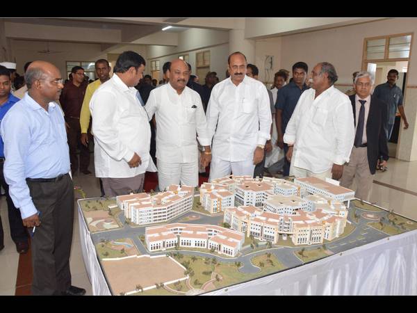 కామినేని