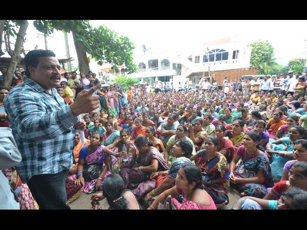 యానిమేటర్ల ధర్నా