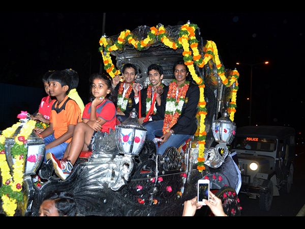 ఘనస్వాగతం