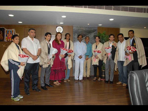 కేసీఆర్