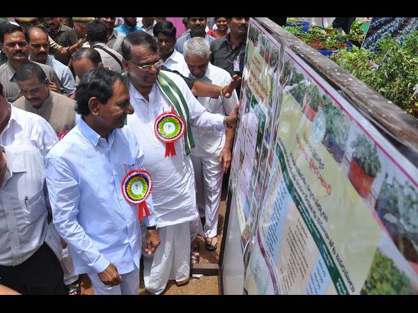 కెసిఆర్