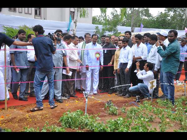 కెసిఆర్