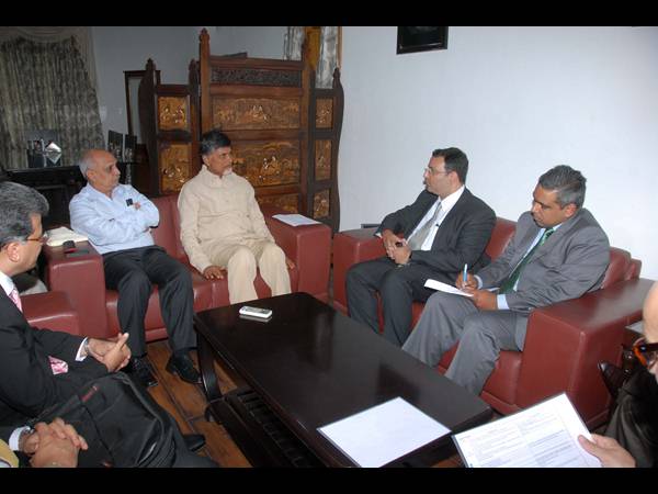 చంద్రబాబు, మిస్త్రీ