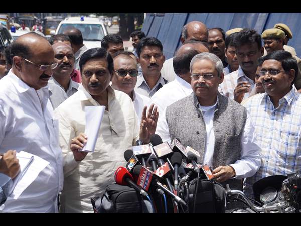 ఏపి మంత్రులు