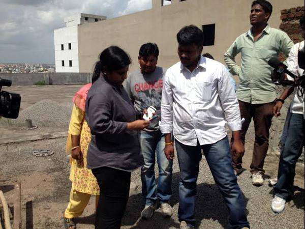 చందన బ్రదర్స్‌లో చోరీ